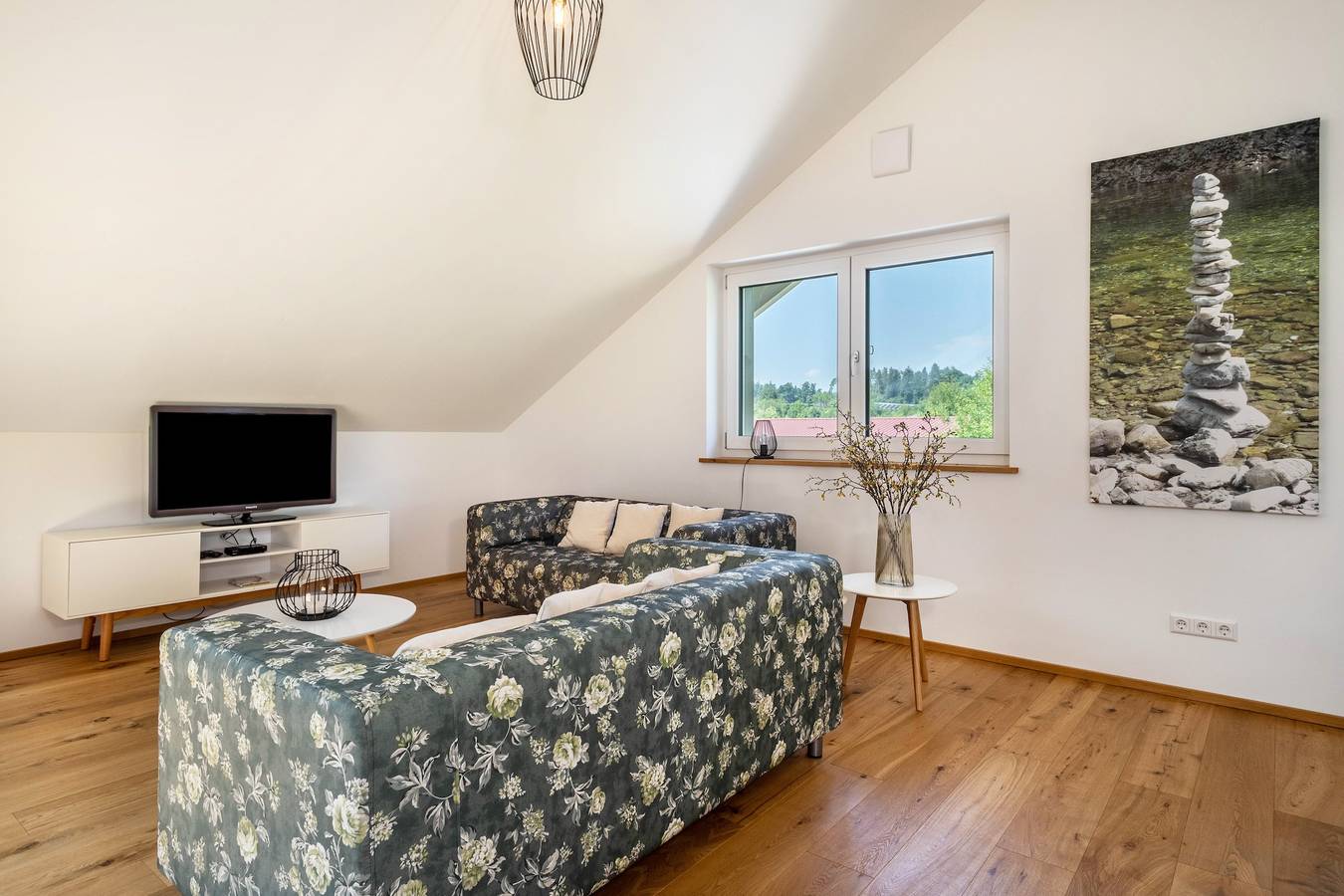 Ganze Wohnung, Ferienwohnung '1' mit Blick auf den See, privater Terrasse und Wi-Fi in Lindau, Bayerisch Schwaben