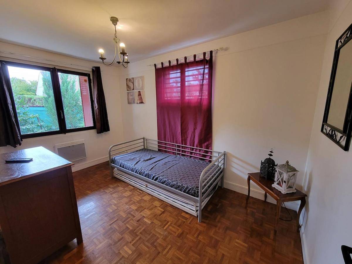 Appartement entier, Nice apartment near Disney and Cdg Airport in Courtry, Seine-et-Marne