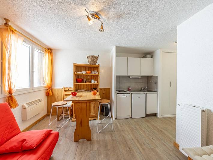 Gîte pour 2 personnes, avec balcon, animaux acceptés à Montgellafrey - 4