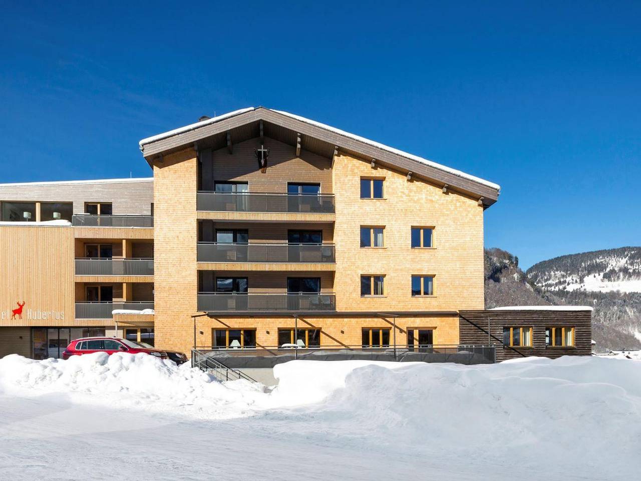 Aparthotel Hubertus Mellau - Apartment 10 mit Balkon in Mellau, Bregenzerwald