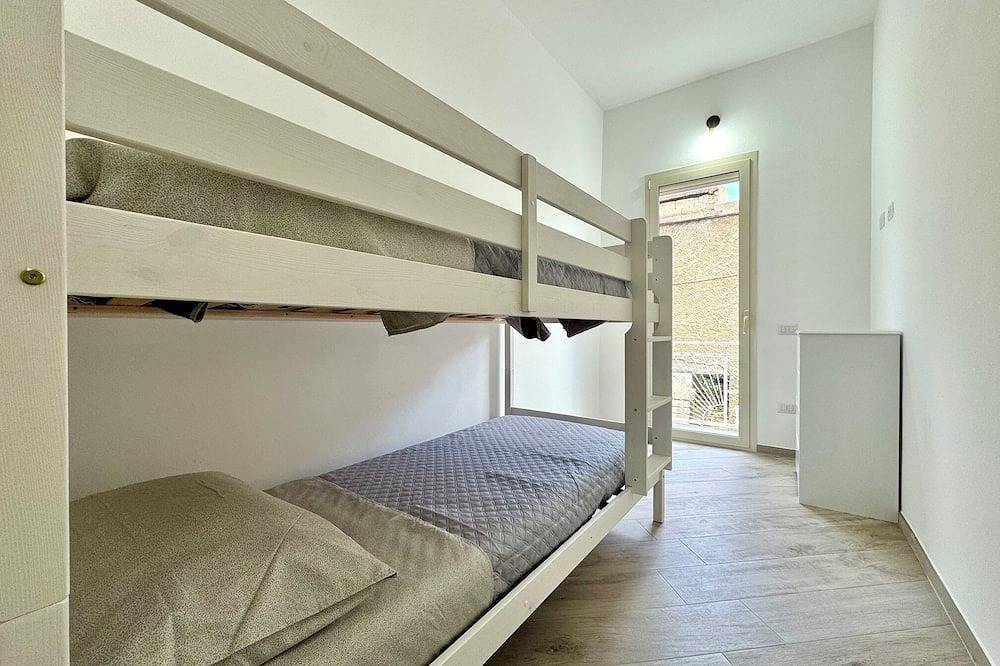 Apartamento entero, \" Sunny Terrace \" in Bari Sardo, Provincia de Ogliastra