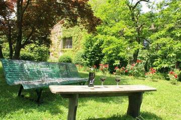 Gîte pour 2 personnes, avec piscine à Labastide-Rouairoux