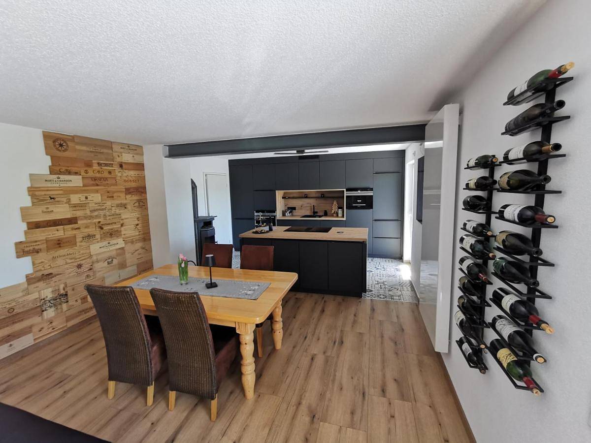 Ganze Wohnung, One-Bedroom Apartment in Blaibach, Ostbayern