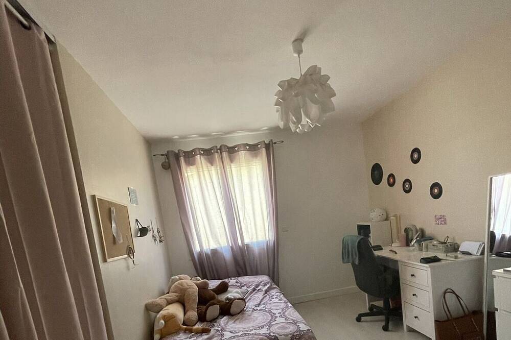 Maison familiale  4 chambres avec jardin, piscine et dépendance in Béziers, Côte d'Améthyste