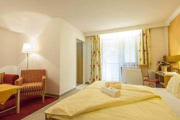Ferienhaus für 4 Personen, mit Garten und Balkon sowie Sauna und Pool im Salzburger Land