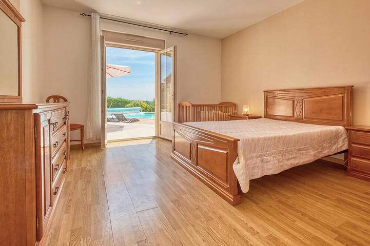 Location de vacances pour 10 personnes à La Douze - 4