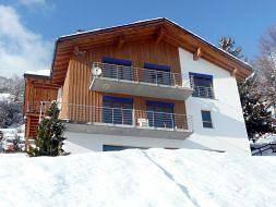 Ganze Ferienwohnung, Ferienwohnung Principala 5 Zeller, Andiast - 5.5 Zimmer Ferienwohnung für max. 10 Pers. in Andiast, Alpenarena