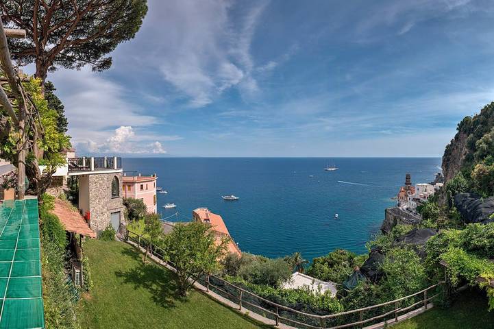 Ganze Wohnung, Haus am Meer mit Terrasse in Atrani in Castiglione, Ravello