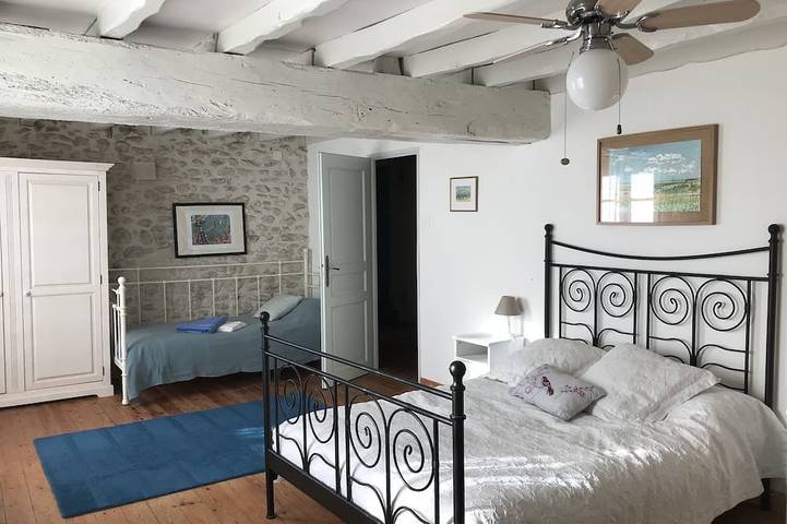 Gîte pour 15 personnes, avec jardin à Dignac - 3