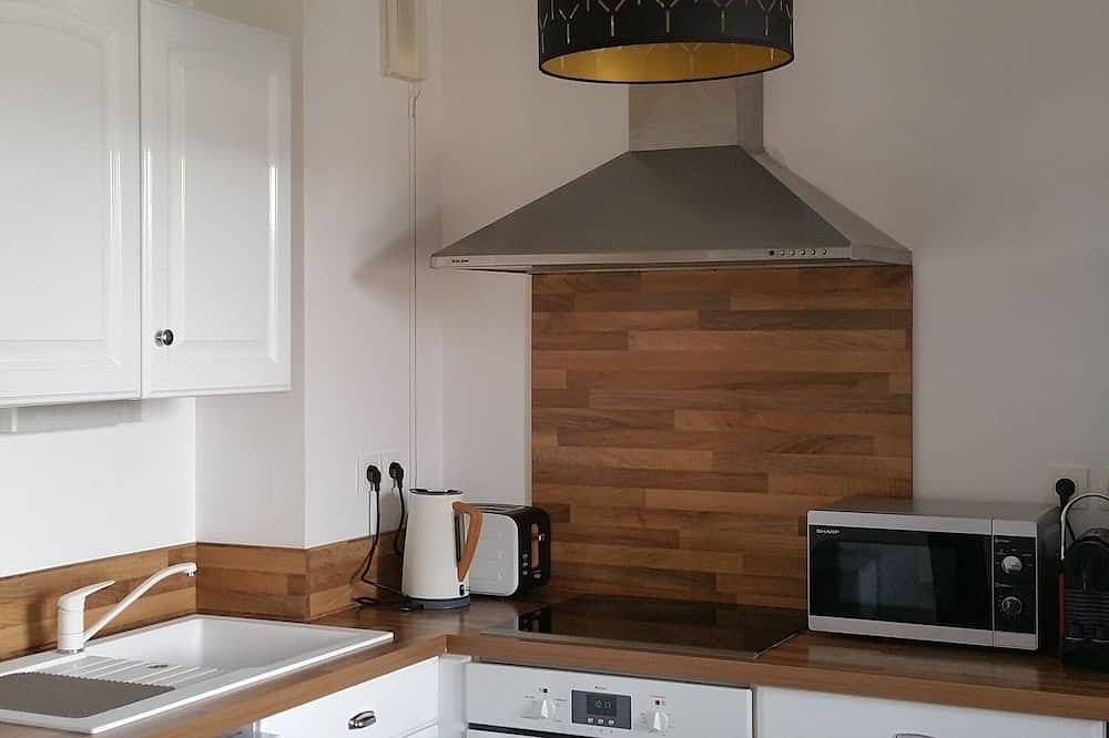 Geheel appartement, Apt 50m2 met balkon volledig uitgerust in de buurt van Avignon in Pernes-les-Fontaines, Vaucluse