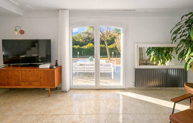 Gemütliche Ferienwohnung mit Pool, WLAN und Parkplatz in der Nähe von Saint-Zacharie in Saint-Zacharie, Mittelmeerküste (Frankreich)