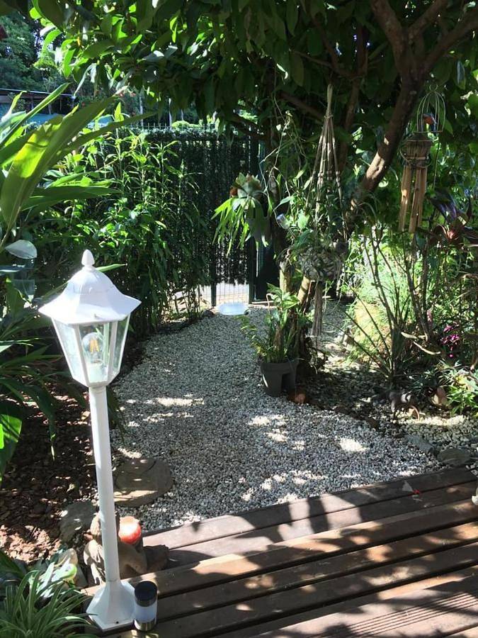 Appartement de vacances pour 2 personnes, avec piscine et jardin