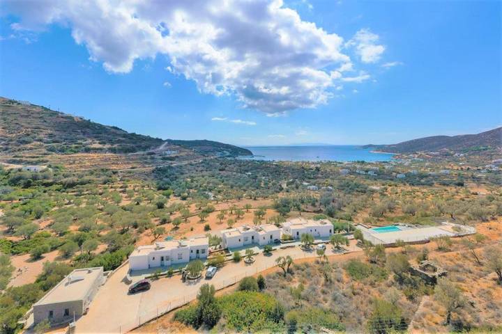Gîte pour 3 personnes, avec piscine ainsi que vue et jardin dans Platis Gialos Sifnos - 2