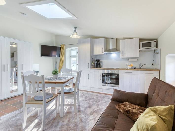 Ganze Ferienwohnung, Exklusive Postkutschensuite in alter Poststation - Postkutschensuite in Krakow am See, Naturpark Nossentiner/Schwinzer Heide