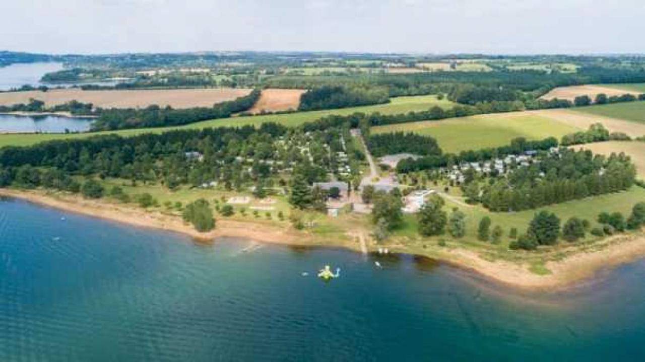 Three-Bedroom House in Canet-de-Salars, Lac de Pareloup