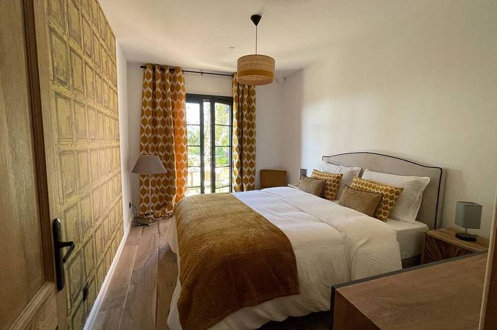 Chambre d’hôte pour 6 personnes, avec jacuzzi en Corse - 4