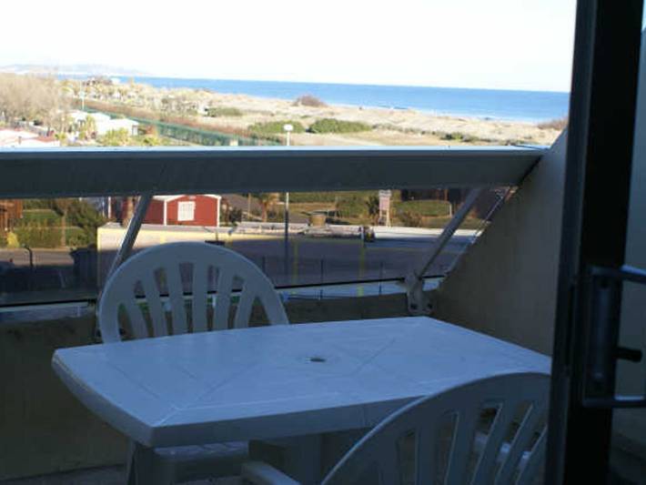 Gîte pour 2 personnes, avec terrasse, animaux acceptés dans Plage Naturiste (Le Cap d'Agde) - 2