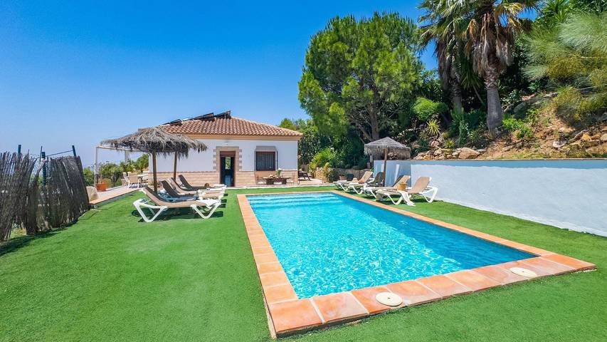 Casa rural para 6 personas, con balcón/terraza y piscina en El Gastor - 3