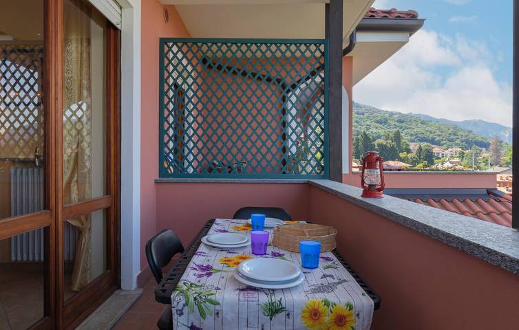 Gîte pour 4 personnes, avec terrasse et vue sur le lac dans Stresa - 3