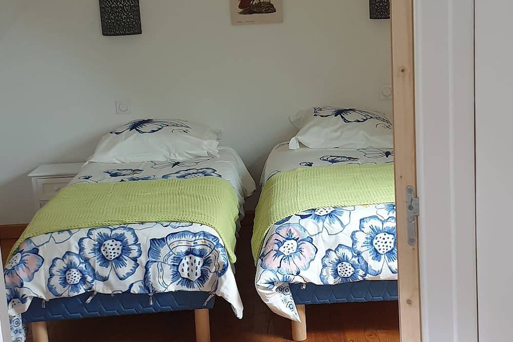 In the heart of the forest, the Lety gites welcome you to an unspoilt setting. in Perret, Guingamp Region