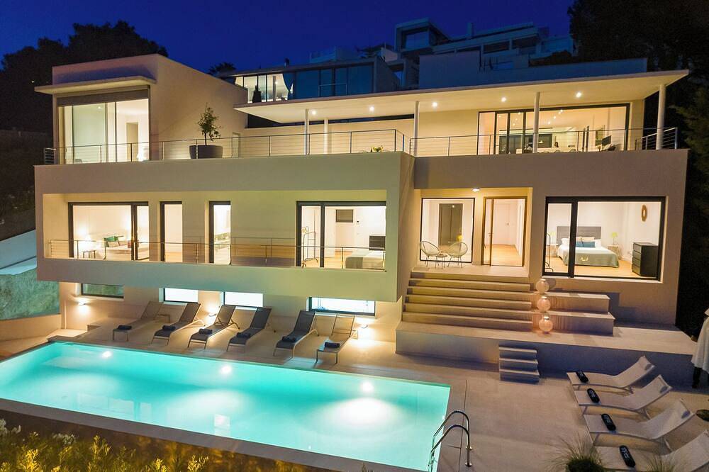 Villa pour 10 Personnes dans Cap Martinet, Santa Eulària des Riu