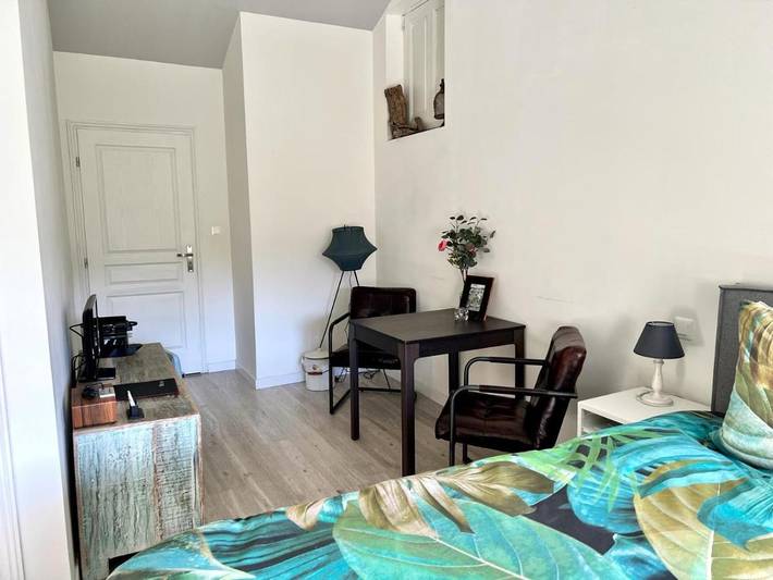 Location de vacances pour 2 personnes, avec balcon ainsi que vue et jardin à Viverols - 2