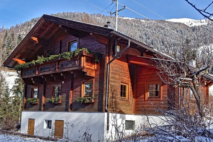 Almchalet in Hohe Tauern, Großkirchheim