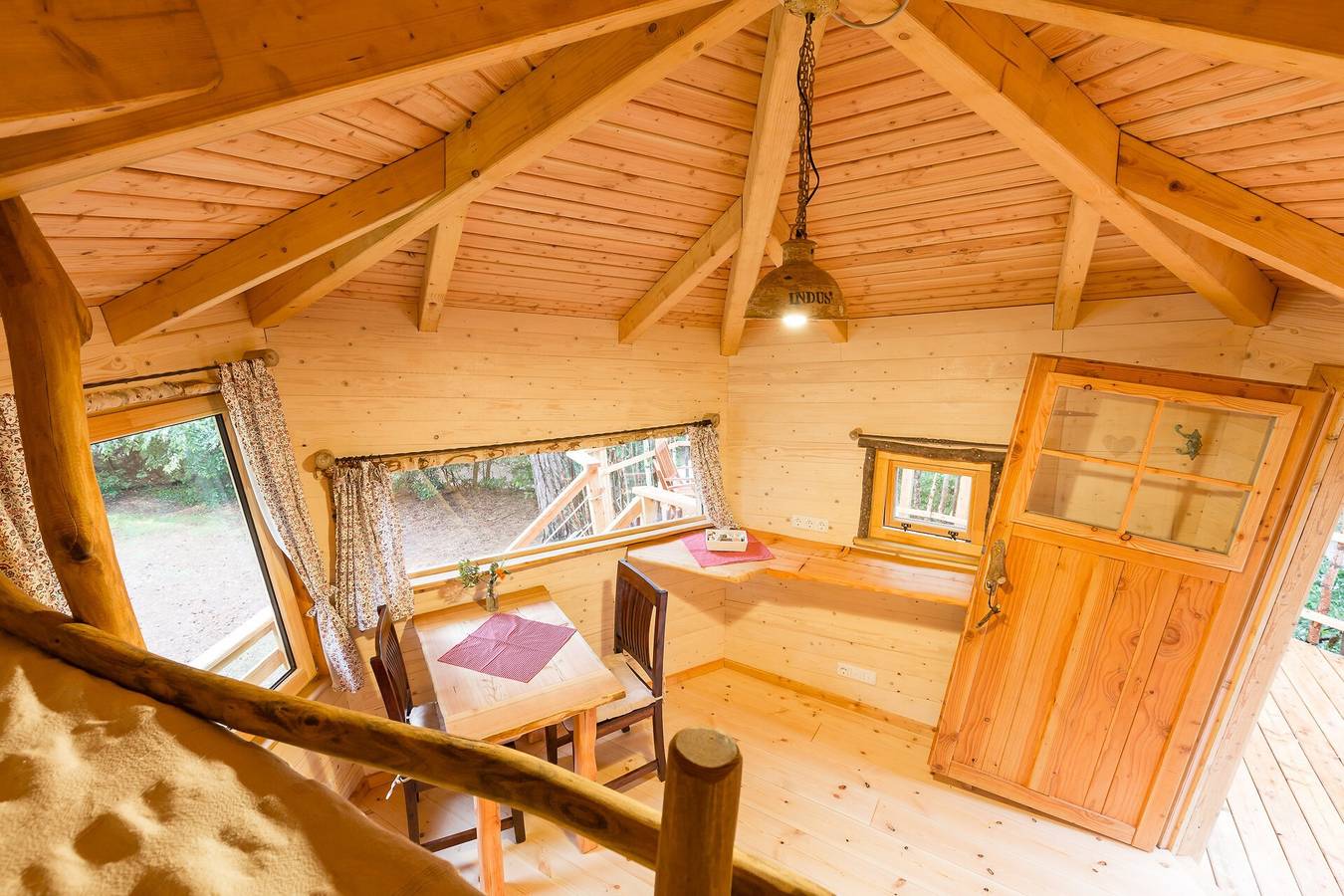 Ferienhaus 'Baumhaus Wernerwald' mit Balkon und Wlan in Sahlenburg Strand, Cuxhaven