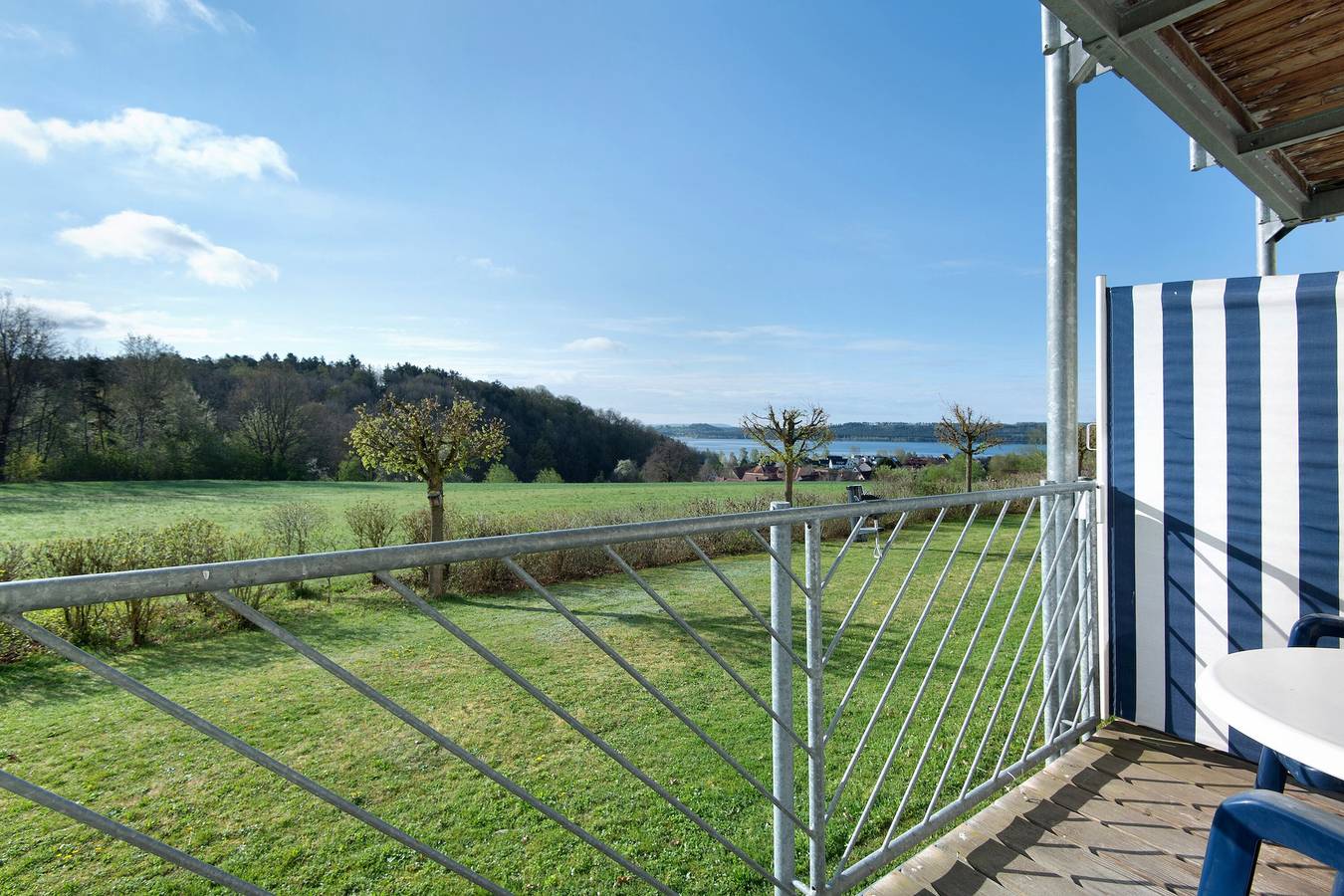 Ganze Wohnung, Superior Apartment mit Seeblick in Enderndorf am See, Spalt