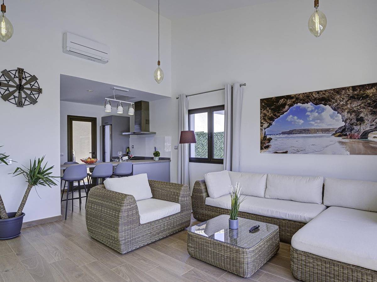 Lightbooking  Villa El Molino piscina privada climatizada in Antigua, Fuerteventura