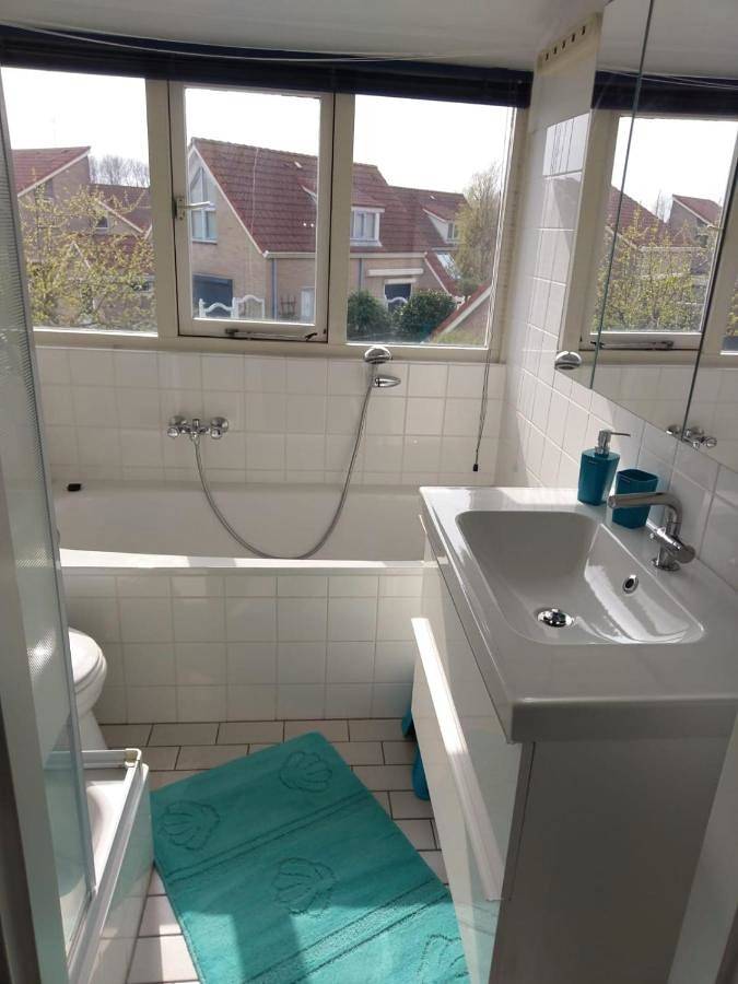 Ferienhaus für 6 Personen, mit Garten und Seeblick sowie Ausblick in Zeeland - 3