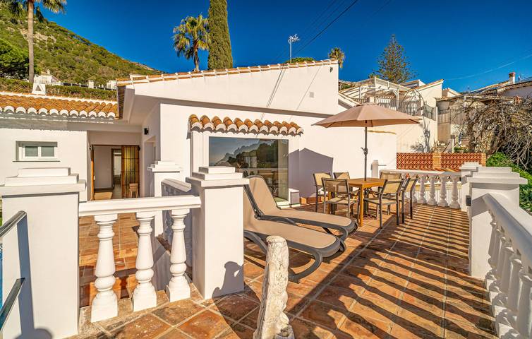 Appartement moderne avec piscine près du centre ville de Mijas in Mijas Pueblo, Mijas