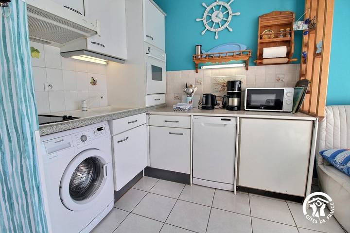 Gîte pour 2 personnes, avec terrasse et piscine à Ploemeur - 4