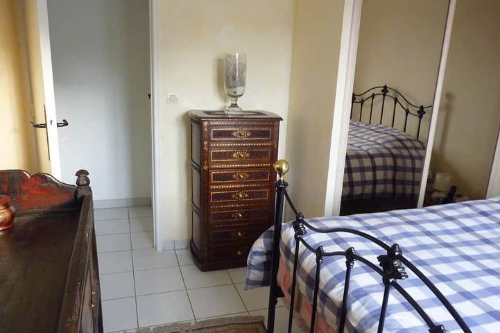 Villa pour 6 personnes, avec jacuzzi et jardin, animaux acceptés à Villeneuve-Loubet - 3