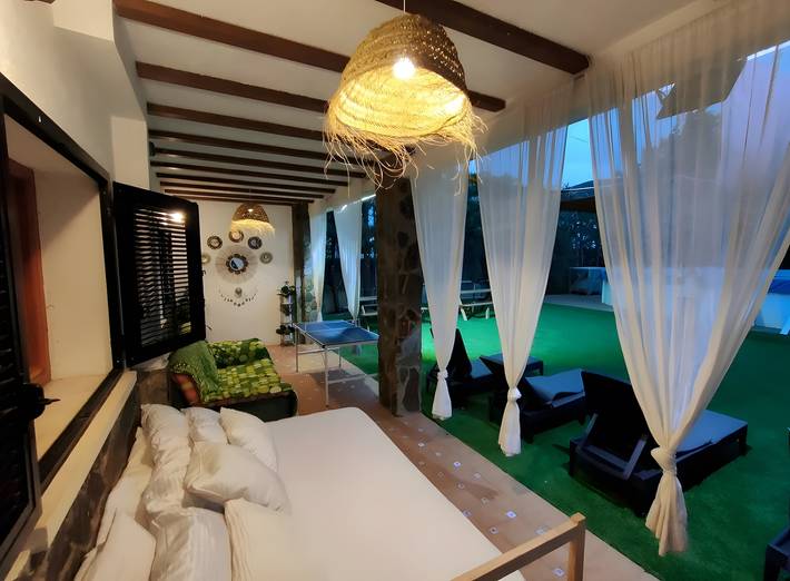 Chalet para 19 personas, con jacuzzi y jardín, Se admiten mascotas en Castilla-La Mancha - 2