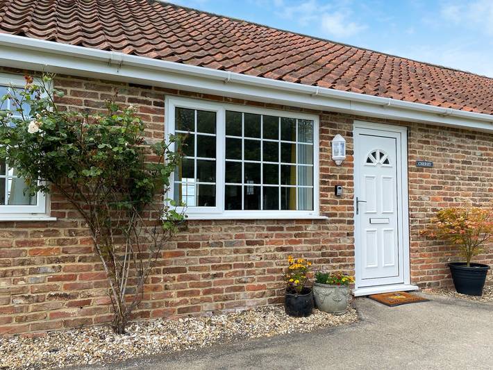 Cottage for 4 people, with garden, with pets in Burgh le Marsh