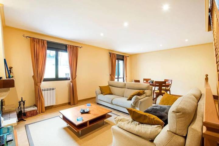 Chalet para 6 personas, con jardín y jacuzzi en Pirineo Navarro - 4