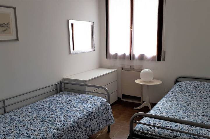 Gîte pour 6 personnes, avec balcon ainsi que jacuzzi et jardin à Cervia - 2