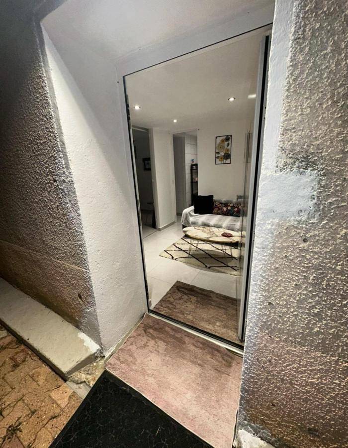Joli appartement au calme avec place de parking privé in Saint-Jean-Bonnefonds, Parc Naturel Régional du Pilat