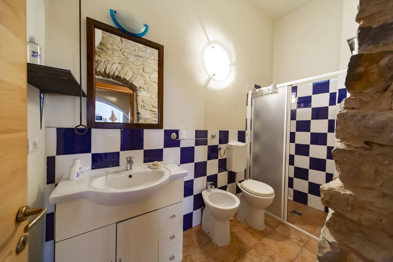 Ganze Ferienwohnung, Ferienwohnung für 3 Personen in Cipressa, Riviera di Ponente