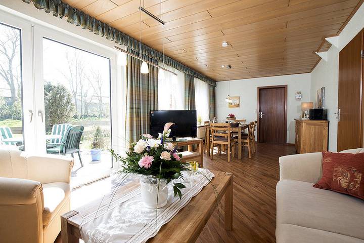 Ferienhaus für 6 Personen, mit Garten, mit Haustier in Wenkendorf - 2