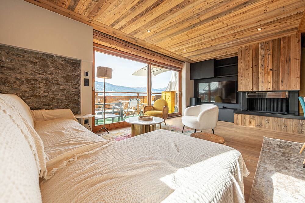 Comfortable, quiet chalet 20 minutes from Courchevel in Bozel, Les Trois Vallées