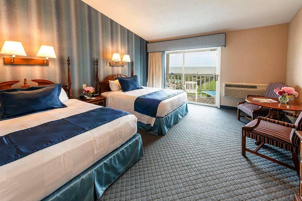 Riviera Beach Resort in Yarmouth, Cape Cod