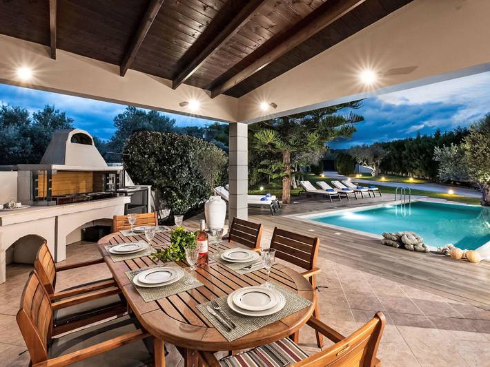 Ferienhaus für 6 Personen, mit Terrasse und Pool sowie Garten in Afantou - 3