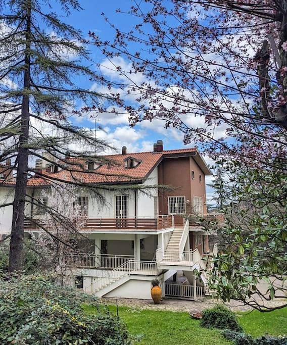 Appartamento per 6 persone, con Terrazza e Giardino a Pianoro