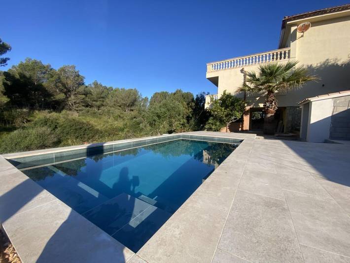 Villa für 4 Personen, mit Pool und Garten - 1
