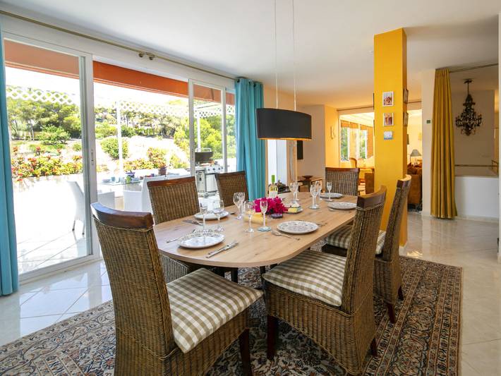 Location de vacances pour 10 personnes, avec Terrasse ainsi que Jardin et Piscine dans Altea La Vieja - 4
