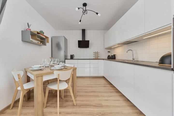 Entire apartment, Elegant Apartment | Parking, Balcony and Gym in Wrocław, Lower Silesia