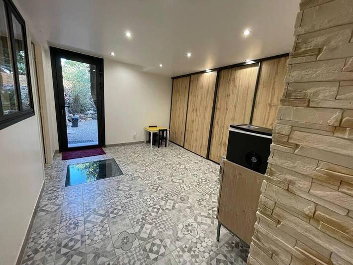 Location de vacances pour 6 personnes, avec vue et terrasse, adapté aux familles à Péret - 3