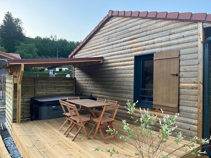 Chalet pour 4 personnes, avec jacuzzi ainsi que jardin et terrasse dans les Vosges - 3